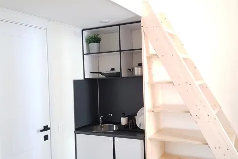 Apartin
