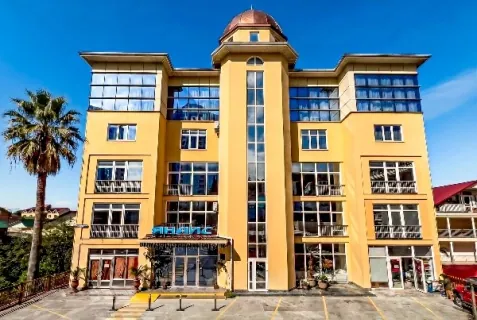 Отель «Янаис»