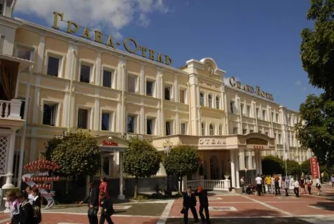 Гранд отель